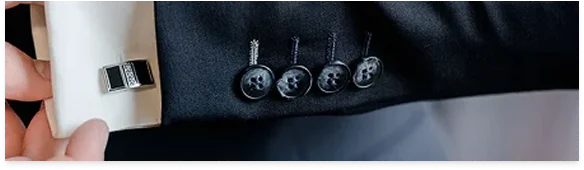 kissing buttons
